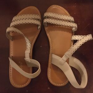 Women’s Bamboo sandals size 6